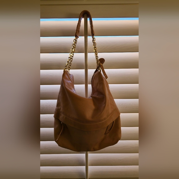Christian LOUBOUTIN Hobo Beige - Picture 4 of 17